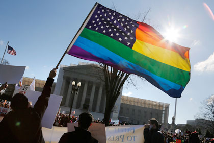 Верховный суд США уравнял однополые браки с гетеросексуальными