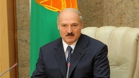 Лукашенко: я вытащил Беларусь из трясины