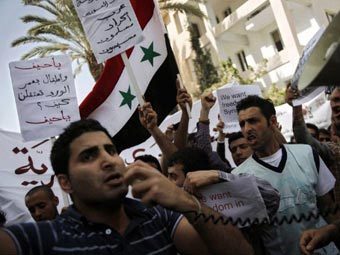 Послы Сирии в ОАЭ и на Кипре перешли на сторону оппозиции