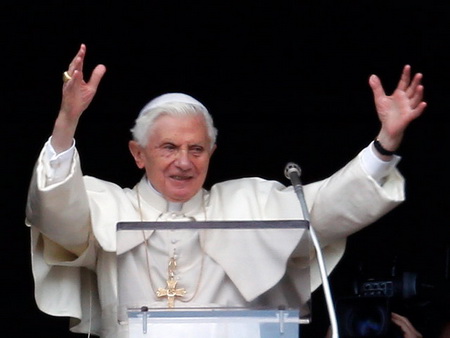 Уходящий Папа Римский прочел последнюю проповедь под охраной снайперов