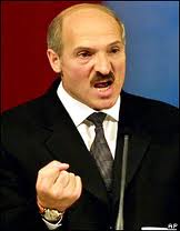 Лукашенко национализирует кондитерские фабрики