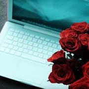 Романтика 2.0: самые технологичные предложения руки и сердца
