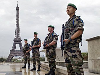 Astrazip: Аль-Каеда направила Франции письмо с угрозами