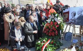 Тела жертв крушения самолета президента Польши перепутали перед похоронами