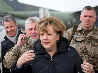 Меркель приехала навестить немецких солдат в Афганистане
