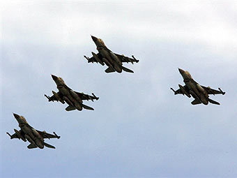 Израильские самолеты нанесли серию ударов по сектору Газа