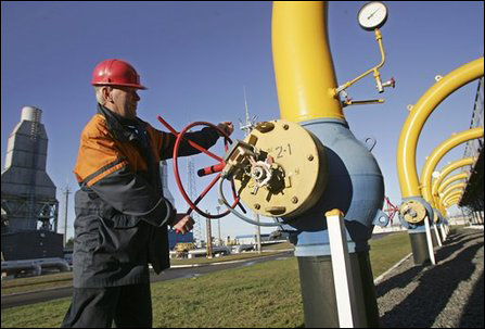 Минэнерго: Газпром должен Беларуси 200 млн. долларов за транзит