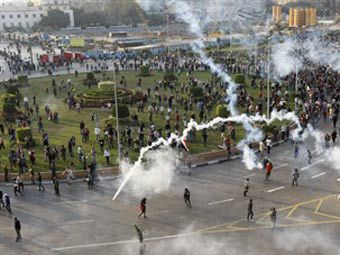 Число жертв беспорядков в Египте превысило 70 человек