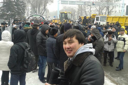 В Алма-Ате разогнали митинг недовольных девальвацией