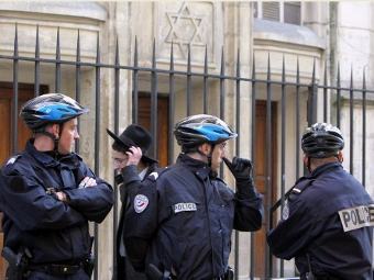 На юге Франции объявлен максимальный уровень террористической угрозы