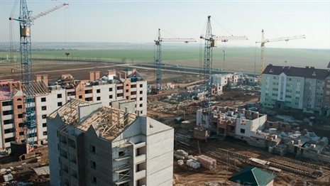 Объемы строительства жилья в Минске продолжают сокращаться