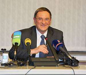Прокопович поддерживает предложение бизнеса не повышать ставку НДС