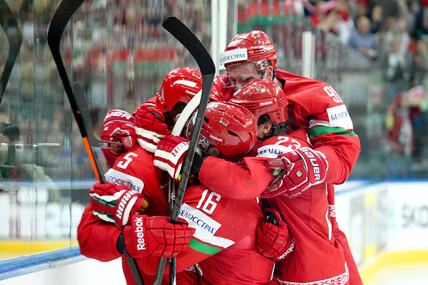 Беларусь выиграла у Германии на ЧМ-2014 и поднялась на второе место в группе В