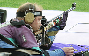 Белорусский стрелок Сергей Мартынов вышел в финал Олимпиады с мировым рекордом