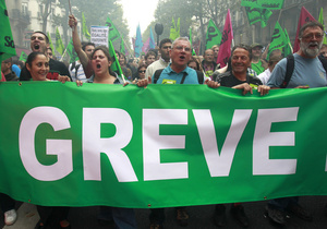 До 3 миллионов человек протестуют во Франции против пенсионной реформы