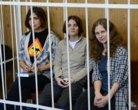 Pussy Riot отказались покаяться перед верующими на Первом канале