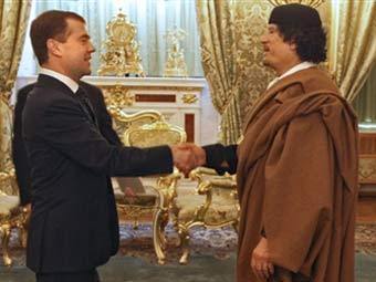 Медведев призвал Каддафи уйти из власти