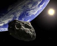 К Земле стремительно приближается крупный астероид