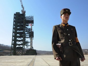 Япония приготовилась перехватить ракету КНДР
