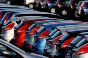 Продажи новых автомобилей выросли в Беларуси на 90%