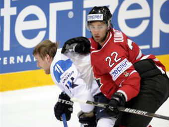 Канада обыграла Финляндию в матче чемпионата мира по хоккею