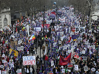 Организаторы насчитали полмиллиона участников акции протеста в Лондоне