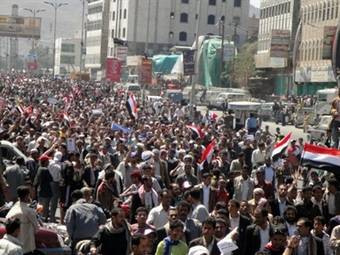 Полиция Йемена ранила полсотни демонстрантов