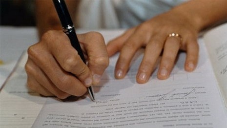 В Беларуси жениться смогут через три дня после подачи заявления