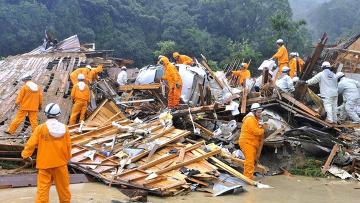 Тайфун «Талас» унес жизни пятнадцати японцев, 43 пропали без вести