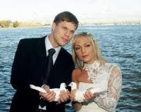 Татьяна Буланова, помирившаяся с мужем, готовится родить ему третьего ребенка
