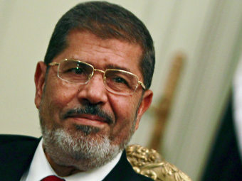 Президент Египта согласился с решением суда о роспуске парламента