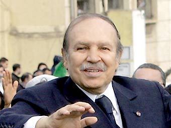 Алжир отменил действовавший 19 лет режим ЧП