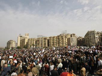 Численность демонстрантов в Каире превысила миллион человек