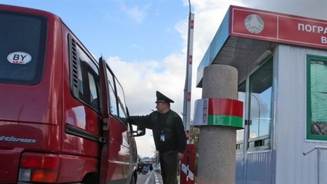 Кому можно беспошлинно вывозить топливо из Беларуси