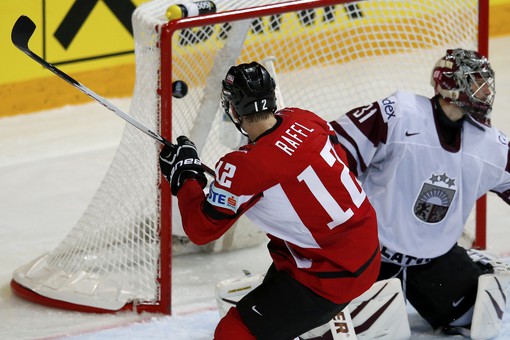 Австрия обыграла Латвию, а Дания - Словению на чемпионате мира по хоккею