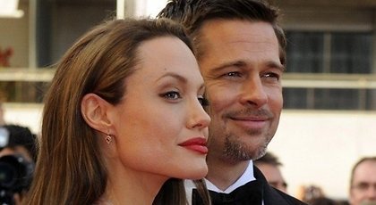 Джоли и Питт устроят свадьбу во французском замке