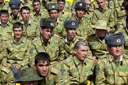 Россия договорилась с Киргизией и Таджикистаном о поставках вооружений