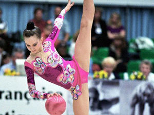 Любовь Черкашина завоевала 4 медали по художественной гимнастике