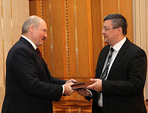 Лукашенко намерен модернизировать научную сферу