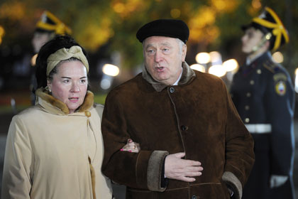 Жириновский объяснил отсутствие жены в декларации о доходах