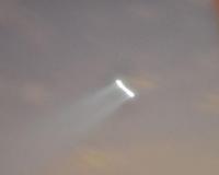 Над Лондоном средь бела дня пролетело НЛО (Видео)
