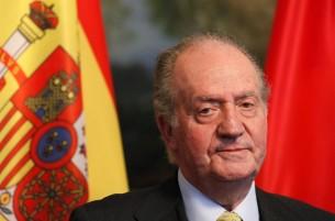 Хуан Карлос подписал акт об отречении от испанского престола