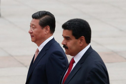 Китай выделил Венесуэле пять миллиардов долларов