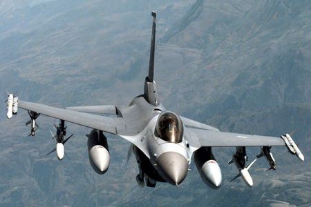 Авиация ВВС США резко увеличила число полетов в направлении Персидского залива