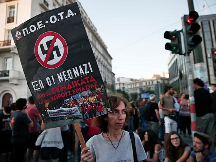 В Афинах антифашистский митинг закончился массовыми беспорядками