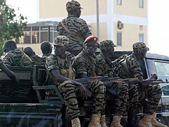 Суданские повстанцы захватили базу правительственных войск