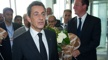 Саркози и Кэмерон закрепили победу над Каддафи, внезапно нагрянув в Триполи