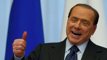СМИ: Берлускони потратил 34 млн евро на женщин, адвокатов и галстуки
