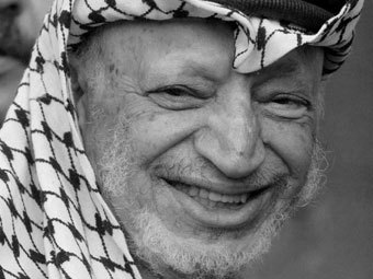 Палестинские власти эксгумируют останки Арафата