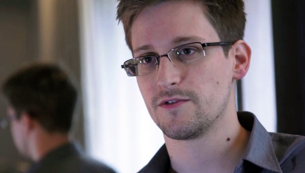 Wikileaks: США направили требование об экстрадиции Сноудена в 5 стран